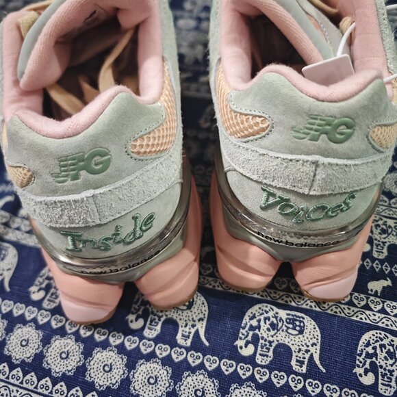 New Balance Women's Sneakers - Picture 5 of 5